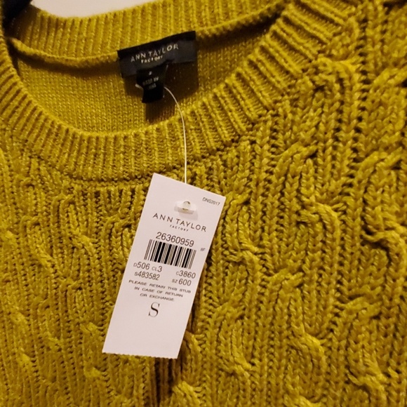 Spring sweater - Picture 2 of 4